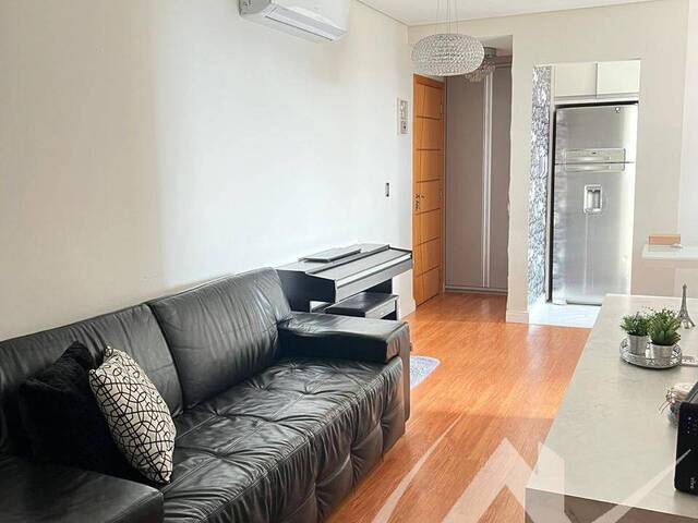 #3081 - Apartamento para Venda em Cascavel - PR - 2
