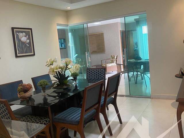 #3086 - Casa para Venda em Arapongas - PR - 3