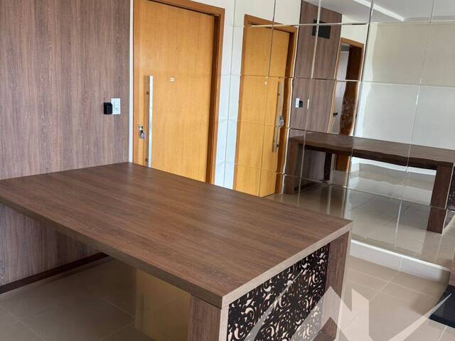 #3090 - Apartamento para Locação em Arapongas - PR - 2