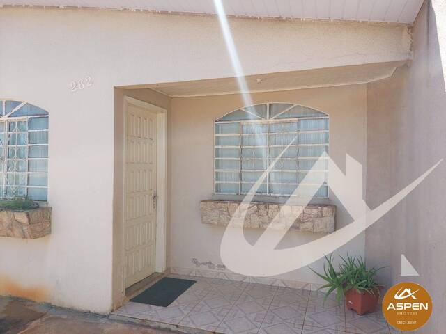 #3093 - Casa para Venda em Arapongas - PR - 3