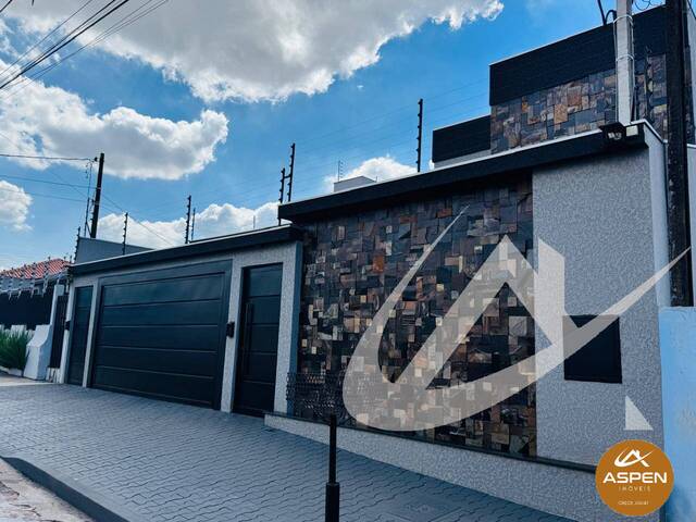 #3095 - Casa para Venda em Arapongas - PR - 1