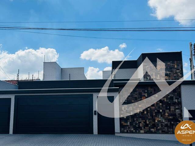 #3095 - Casa para Venda em Arapongas - PR - 2