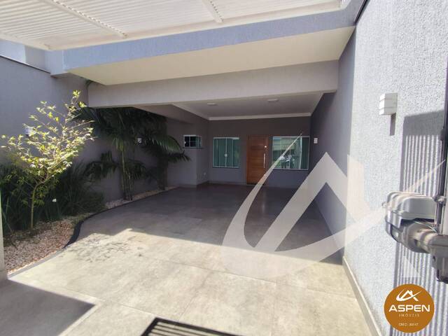 #3152 - Casa para Venda em Arapongas - PR - 2