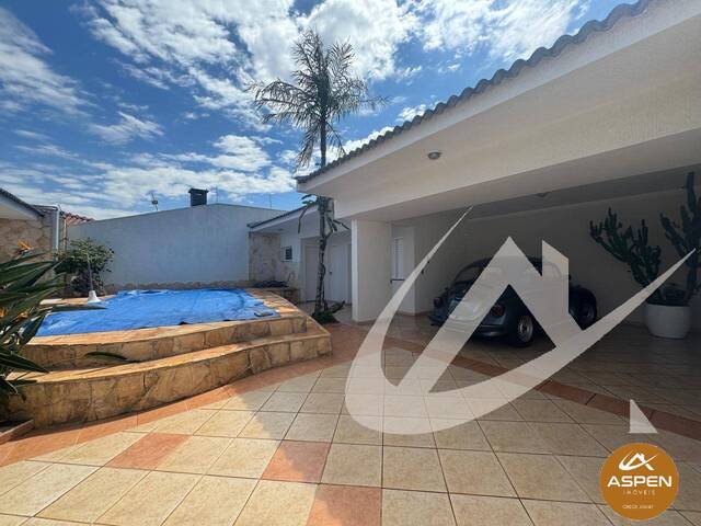 #3155 - Casa para Venda em Arapongas - PR - 3