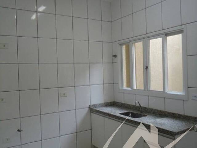 #3174 - Casa para Venda em Arapongas - PR - 2