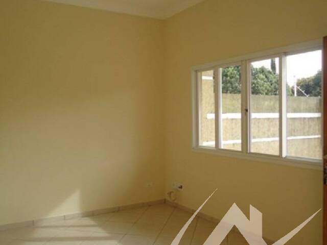 #3174 - Casa para Venda em Arapongas - PR - 3