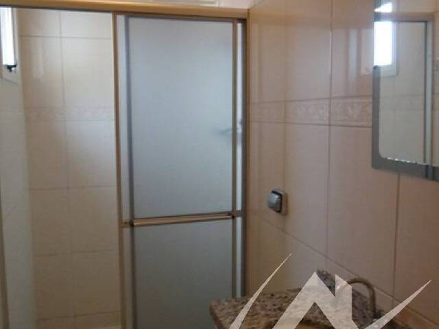 #3175 - Casa para Venda em Arapongas - PR - 3