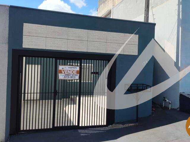 #3178 - Casa para Venda em Arapongas - PR - 1