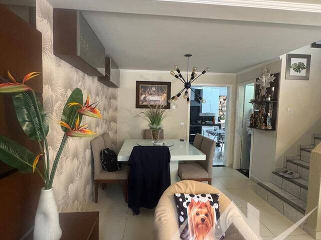 #3183 - Sobrado para Venda em Arapongas - PR - 2