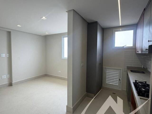 Apartamento para Locação em Arapongas - 2