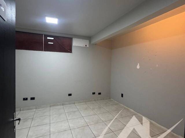 #3216 - Sala para Locação em Arapongas - PR - 2