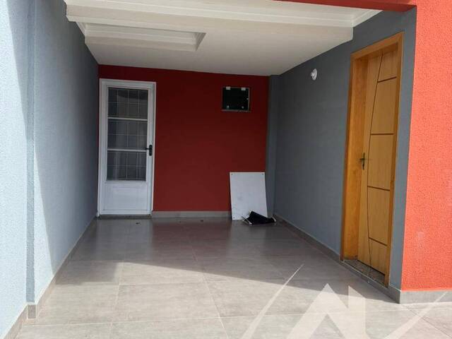 Sobrado para Venda em Arapongas - 2