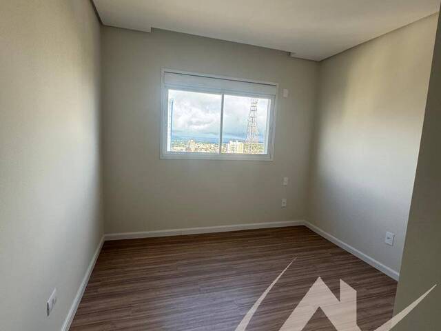 Apartamento para Venda em Arapongas - 4