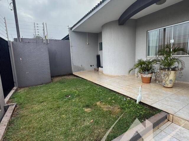 #3256 - Casa para Locação em Arapongas - PR - 2