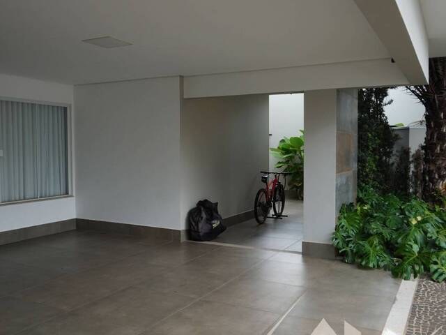 #3255 - Casa para Venda em Arapongas - PR - 2