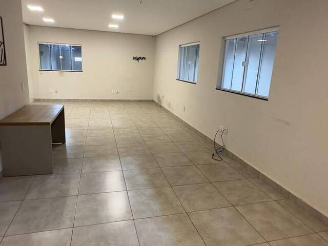 Barracão para Locação em Arapongas - 2