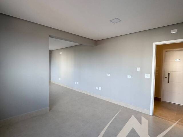 #3296 - Sala para Venda em Arapongas - PR - 2