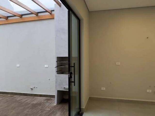 #3297 - Casa para Venda em Arapongas - PR - 2