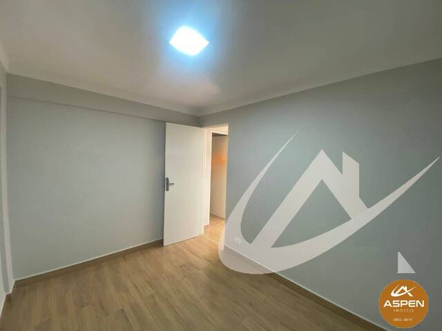 #3306 - Apartamento para Venda em Arapongas - PR - 2