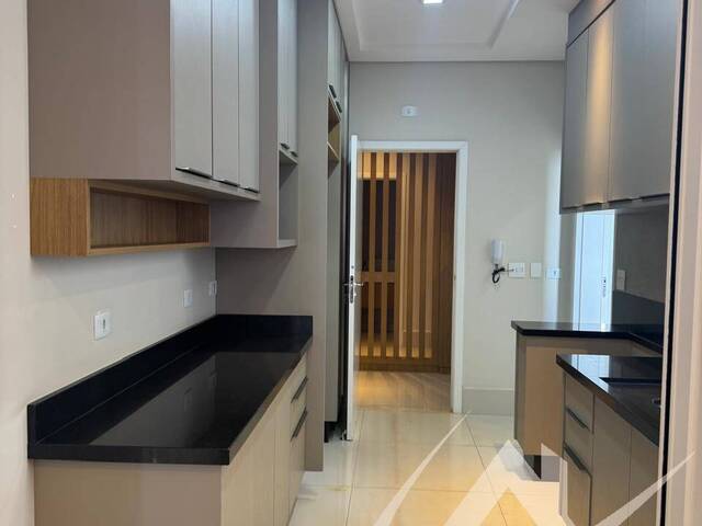 #3272 - Apartamento para Locação em Arapongas - PR - 3