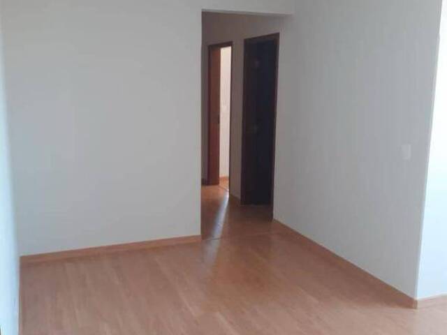 #3322 - Apartamento para Venda em Arapongas - PR - 3