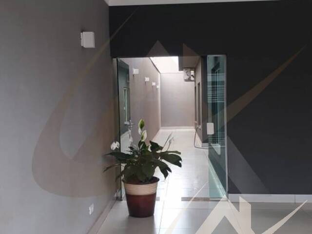 #2668 - Casa para Venda em Arapongas - PR - 3